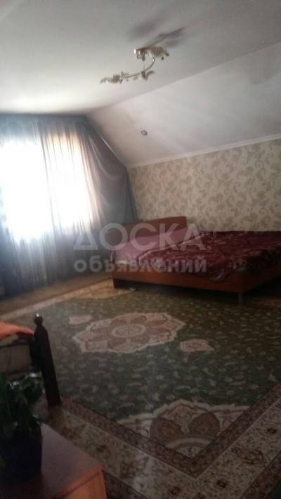 Продаю дом 1-ком., 1кв. м., этаж-2, 4.7-сот., стена кирпич, Ж.Жолу .