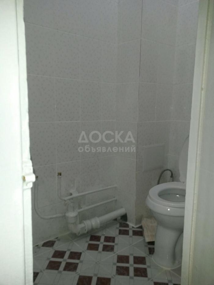 Продаю 2кв в 10 мкр.