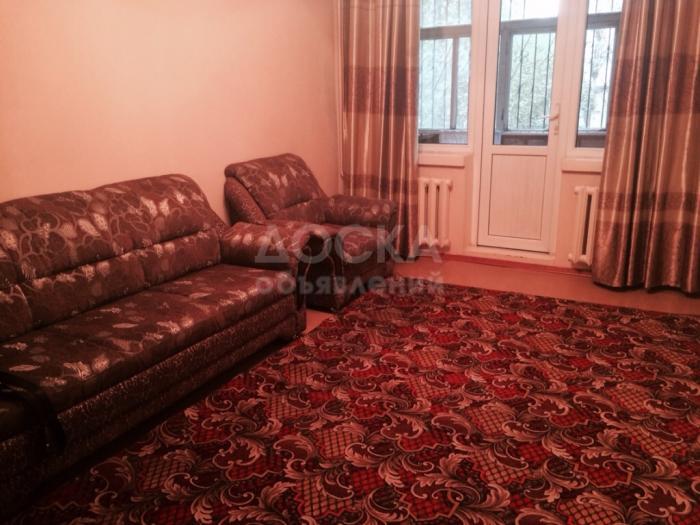 Продаю квартиру 4-ком., 120кв. м., этаж - 2/5, Калык Акиева-Токтогула.