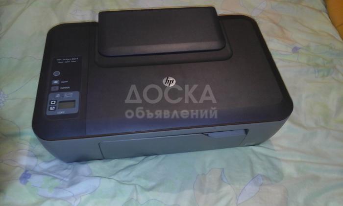 срочно продаю цветной принтер HP в отличном состоянии