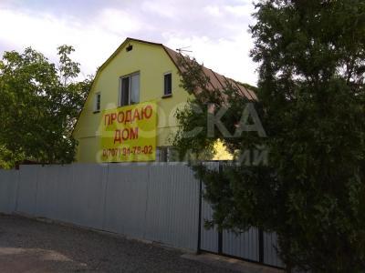 Продаю дом 3-ком. 3кв. м., этаж-2, 6-сот., стена кирпич, пригородное . достук.