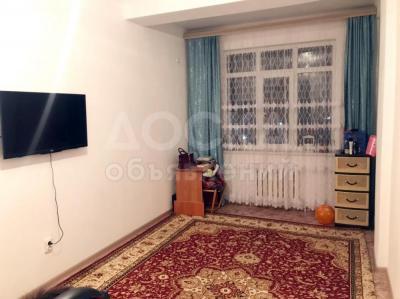 Продаю 1-комнатную квартиру, 35кв. м., этаж - 8/10, Исакеева.