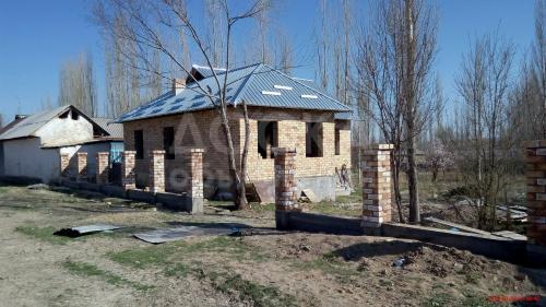 Строим дома.