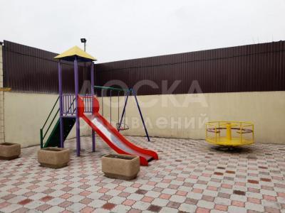 Продаю 2-комнатную квартиру, 43кв. м., этаж - 2/3, переулок Краснознаменный 26.