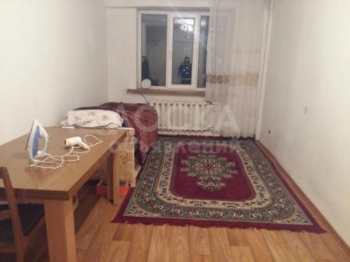 Продаю квартиру 3-ком., 74кв. м., этаж - 4/5, мкр Джал-15.