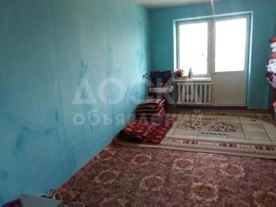 Продаю 3-комнатную квартиру, 67 кв метркв. м., этаж - 5/5, Ош шаары ХБК И Раззаков кочосу 18.