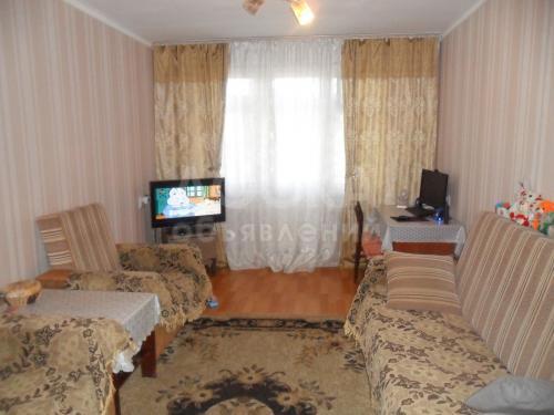 Продаю квартиру 3-ком., 54кв. м., этаж - 4/4, Молодая Гвардия 32a /Сыдыкова,