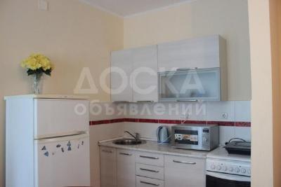 Продаю коттедж 8-ком. 180кв. м., этаж-2, 4-сот., стена кирпич, Чок Тал.