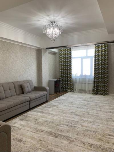 Срочно продаю двухкомнатную элитную квартиру