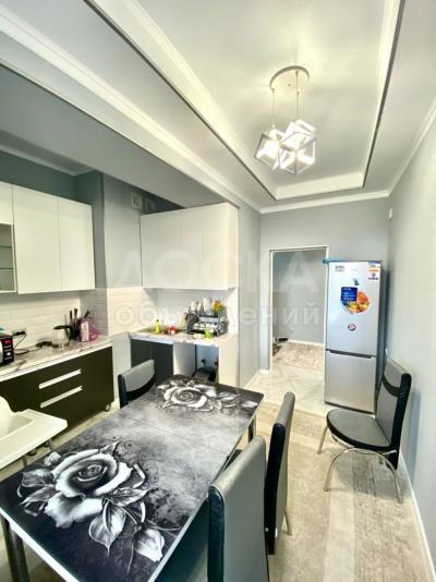 Продаю 2-комнатную квартиру, 74кв. м., этаж - 10/10, Панфилова/Чуйкова.