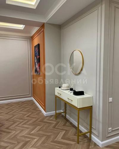 Продаю 3-комнатную квартиру, 110кв. м., этаж - 10/10, жд вокзал.