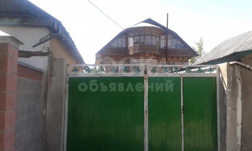 Продаю дом 7-ком., 205кв. м., этаж-2, 4-сот., стена кирпич, Кызыл-Аскер.
