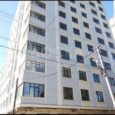 Продаю 2-комнатную квартиру, 64кв. м., этаж - 7/10, Старый аэрапорт.