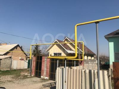 Продаю дом 7-ком. 150кв. м., этаж-1, 5-сот., стена кирпич, Ж/М Арча-Бешик.