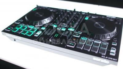 ROLAND DJ 202!!!