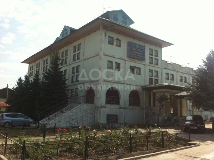 Продаю коммерческую недвижимость свободного назначения 1002,5 кв. м., ул. Ауэзова 6,