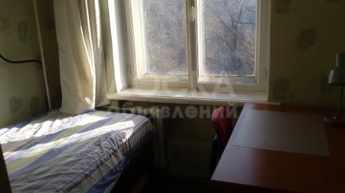 Продаю квартиру 2-ком., 45кв. м., этаж - 5/5, Токтогула Турусбекова.