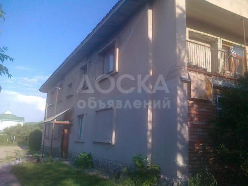 Продаю квартиру 3-ком., 85кв. м., этаж - 1/2, с.Байтик.