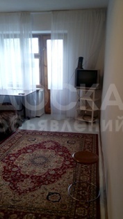 Продаю квартиру 2-ком., 44кв. м., этаж - 3/4, М.Гвардия/Киевская.