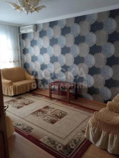 Продаю 3-комнатную квартиру, 80кв. м., этаж - 8/9, центральная мечеть .