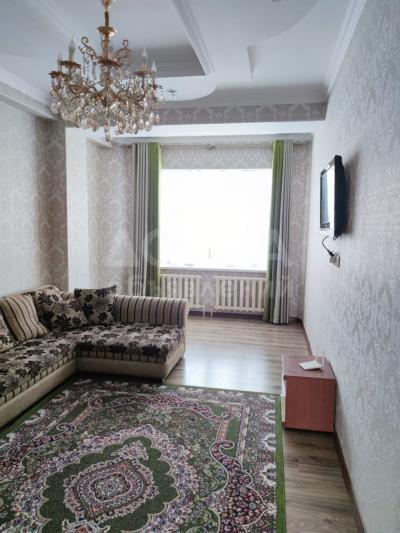 Продаю 2-комнатную квартиру, 67кв. м., этаж - 10/10, Исанова/Линейная.