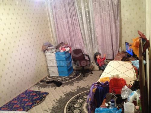 Продаю квартиру 1-ком., 40кв. м., этаж - 8/9, мкр. Аламедин-1,