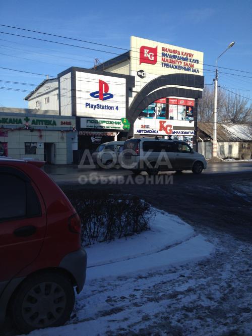 Продаю коммерческую недвижимость торговые помещения 250кв. м., ул.Жибек Жолу пересекает Турусбекова,