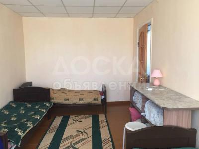 Продаю здание 136кв. м., Чолпон-Ата .