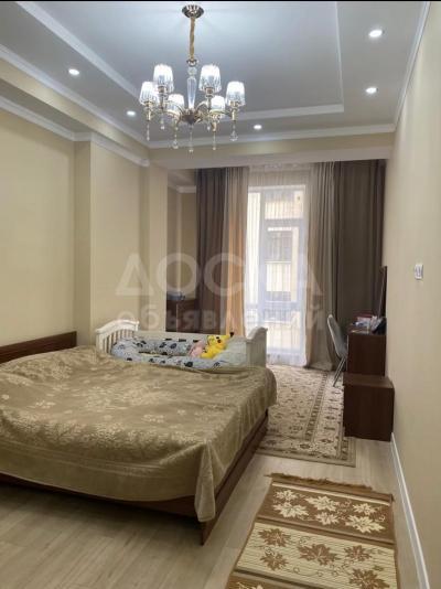 Продаю 3-комнатную квартиру, 94кв. м., этаж - 3/10, жд вокзал.