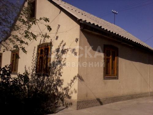 Продаю дом 3-ком., 55кв. м., этаж-1, 6-сот., стена кирпич, Берликский 15.