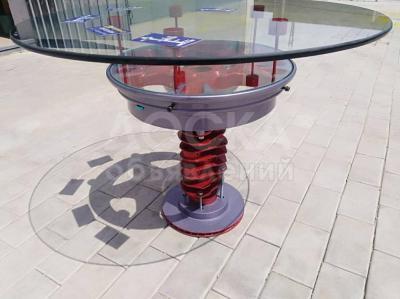 Журнальный стол в автомобильном стиле