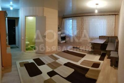 Продаю 3-комнатную квартиру, 58кв. м., этаж - 1/2, Заречная д 5.