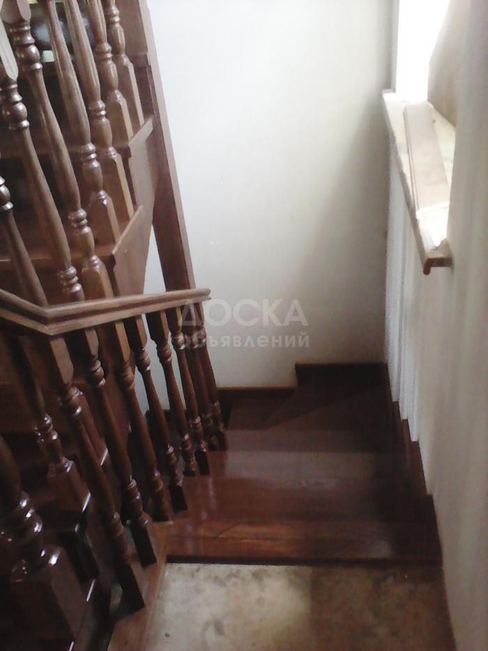 Лестницы, двери - столярные изделия