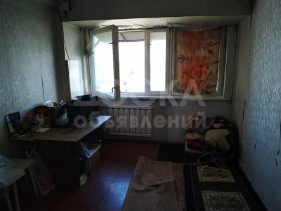 Продаю 1-комнатную квартиру, 12кв. м., этаж - 7/9, правда-боконбаева.