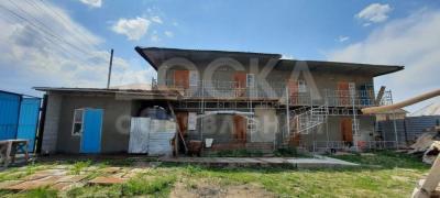 Продаю дом 9-ком. 139кв. м., этаж-2, 5-сот., стена саман, Ак ордо асман 3. 33.