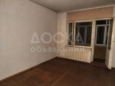 Продаю 3-комнатную квартиру, 75квкв. м., этаж - 3/9, 8мкр.