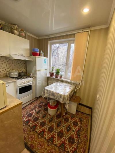 Продаю 3-комнатную квартиру, 58кв. м., этаж - 3/5, ул.Суюмбаева х ул.Огонбаева, Бишкек Сити