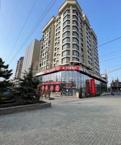 Продаю 2-комнатную квартиру, 94кв. м., этаж - 10/10, Медерова / Элебаева по 630$.