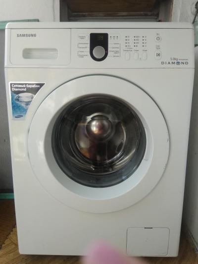 Продаю стиральную машину Samsung, торг возможен