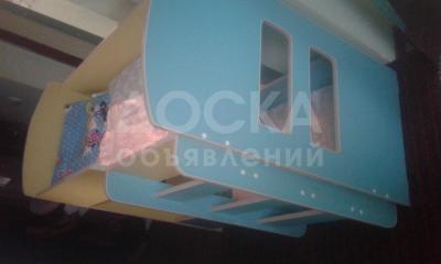 Продаю 2-х ярусный диван детcкий