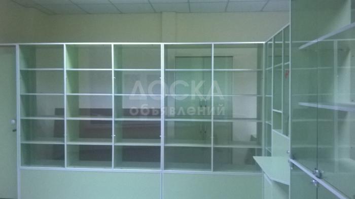 Торговое оборудование для аптеки