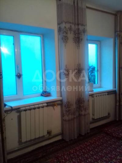 Продаю дом 3-ком. 42кв. м., этаж-1, 2-сот., стена саман, пер. Оренбургский - Горького, район Ботанического сада.