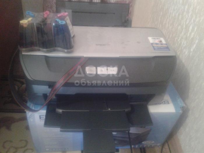 Срочно продаю или меняю цветной принтер Epson R270