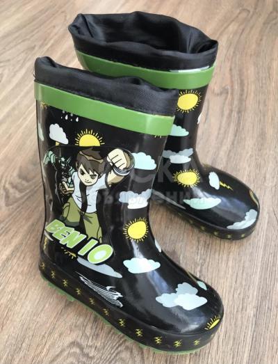 Сапоги резиновые, утеплённые. 24 размер. Почти новые.