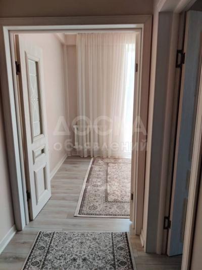 Продаю 1-комнатную квартиру, 42кв. м., этаж - 9/10, ул.Усенбаева х ул.Московская, Вечерний Бишкек