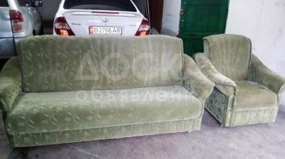 Продается диван+ кресло состояние очень хорошое расскладывается очень легко 
механизм работает как часы длина 2м,40см, ширина в обычном виде 1м,20см, раскладном виде 2м,20см, высота 1м, 20см. Цена окончательное! Реальным клиентом возможен мини торг!