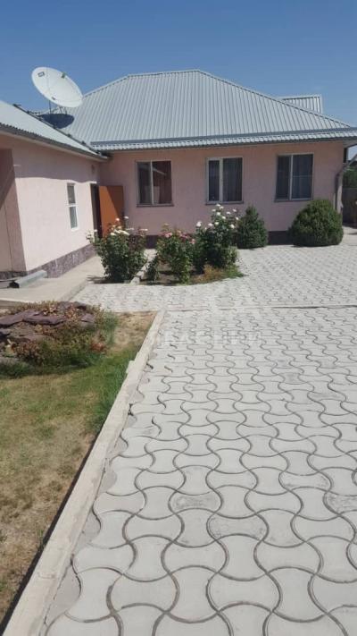 Продаю дом 1-ком., 160кв. м., этаж-1, 10-сот., стена кирпич, Н-Покровка.