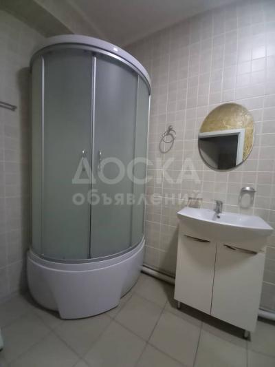 Продается раковина на тумбочке