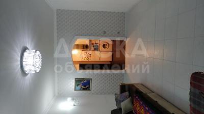 Продаю 2-комнатную квартиру, 67,5кв. м., этаж - 4/5, Мкр.Учкун.