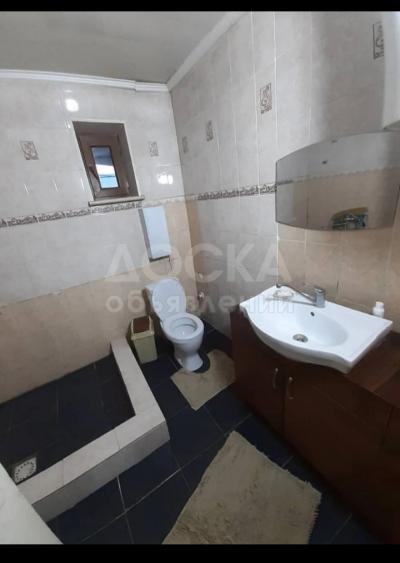 Продаю дом 3-ком. 100кв. м., этаж-1, 4-сот., стена кирпич, Кок Жар.